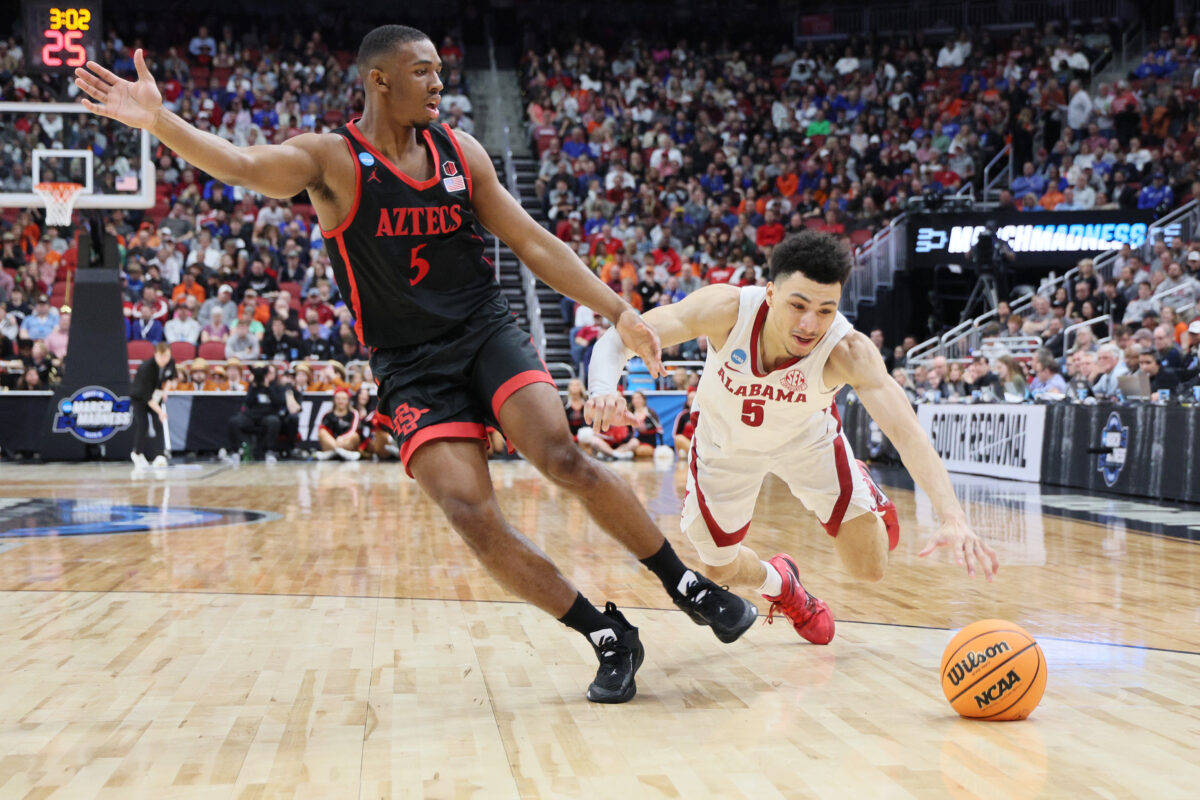 Former Rutgers basketball offeree Jahvon Quinerly has entered the transfer portal