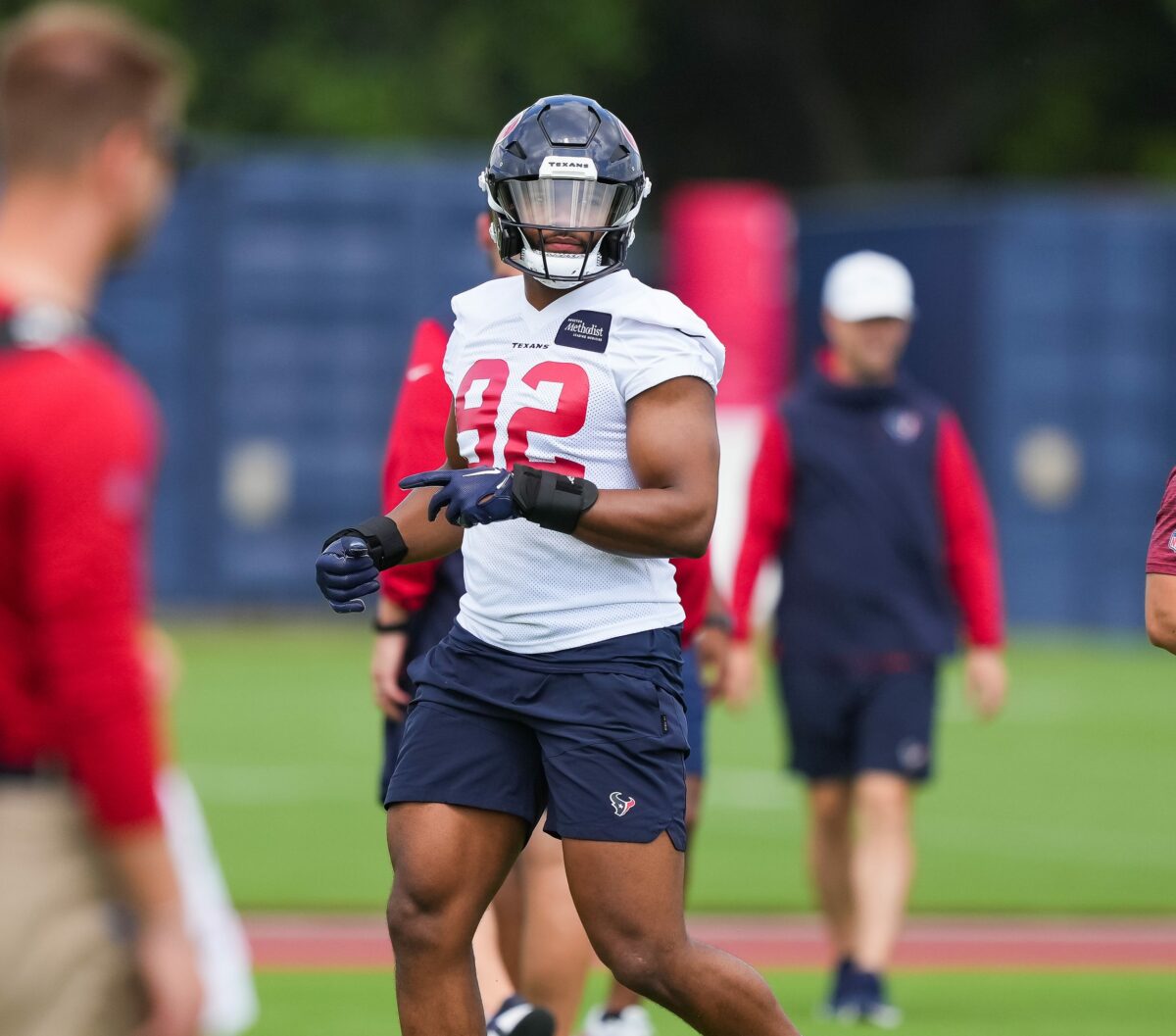 Texans DE Jerry Hughes sees ‘lot of upside’ in rookie Dylan Horton