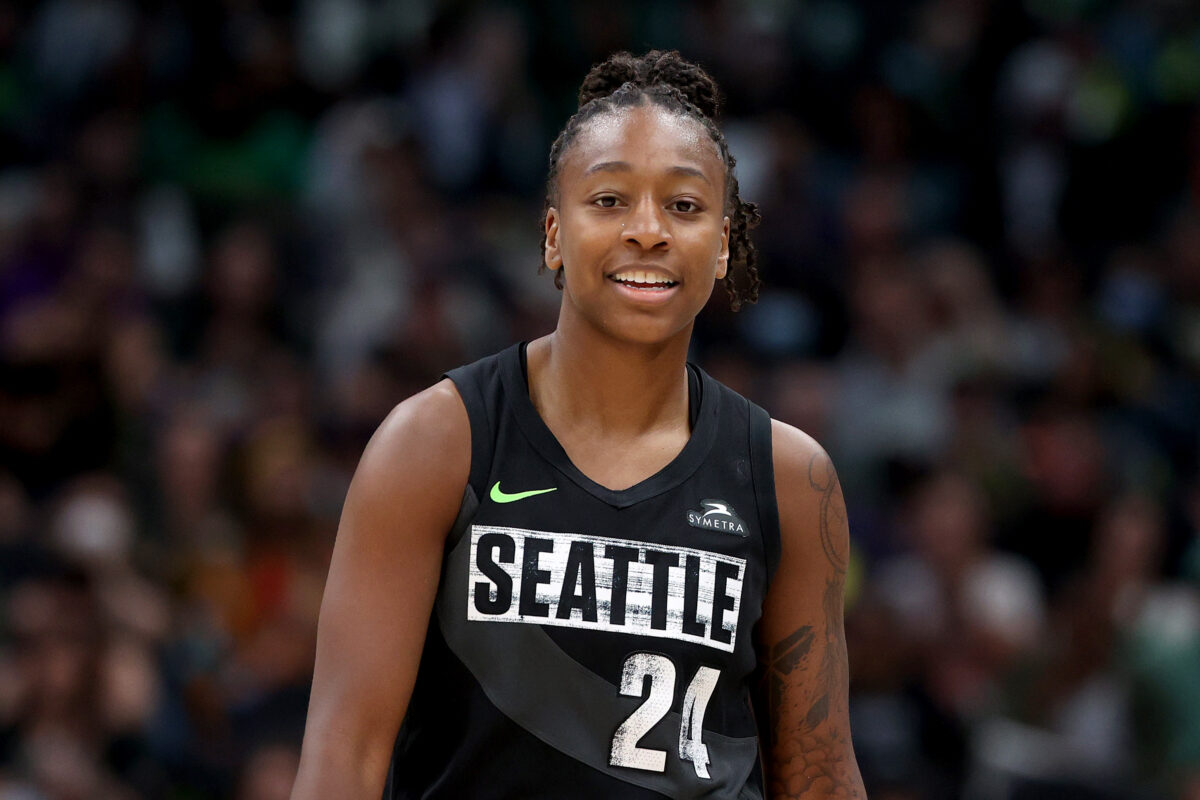 Watch: Jewell Loyd learns she’s Western Conference Player of the Week