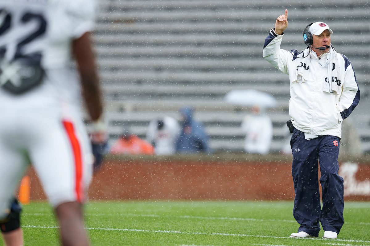Auburn’s 2024 recruiting class among the highest average rating per commit