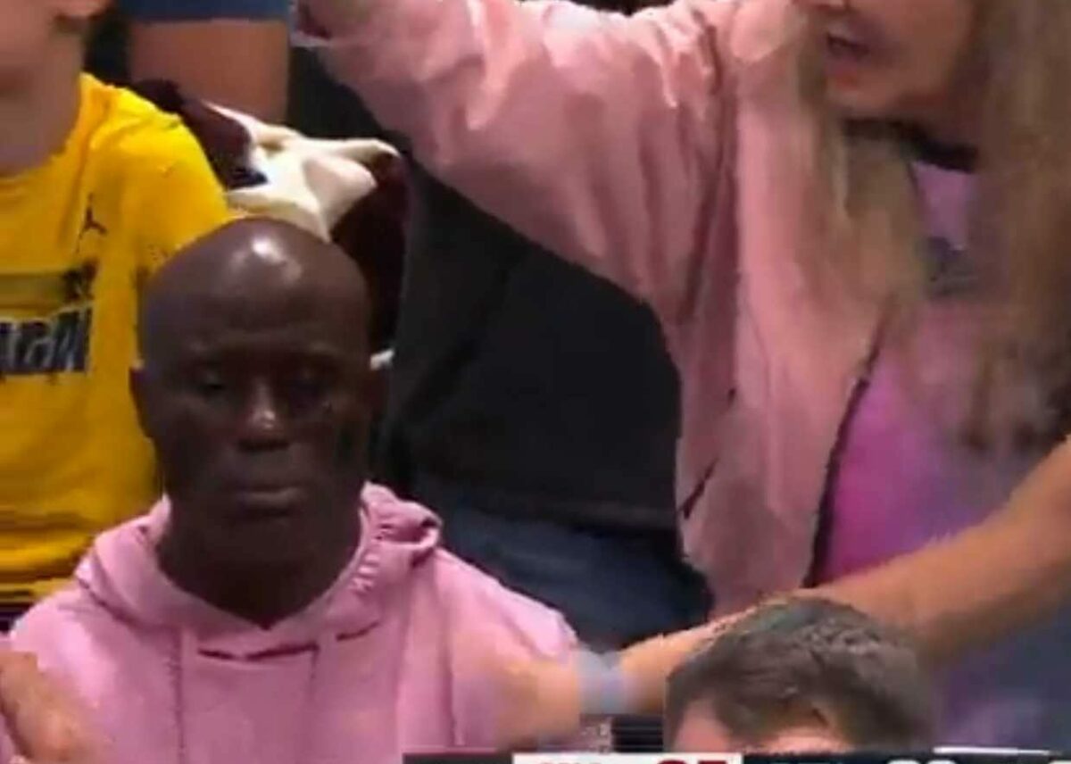 A sad Terrell Davis became an instant meme as Heat fans high-fived in front of him during Game 2