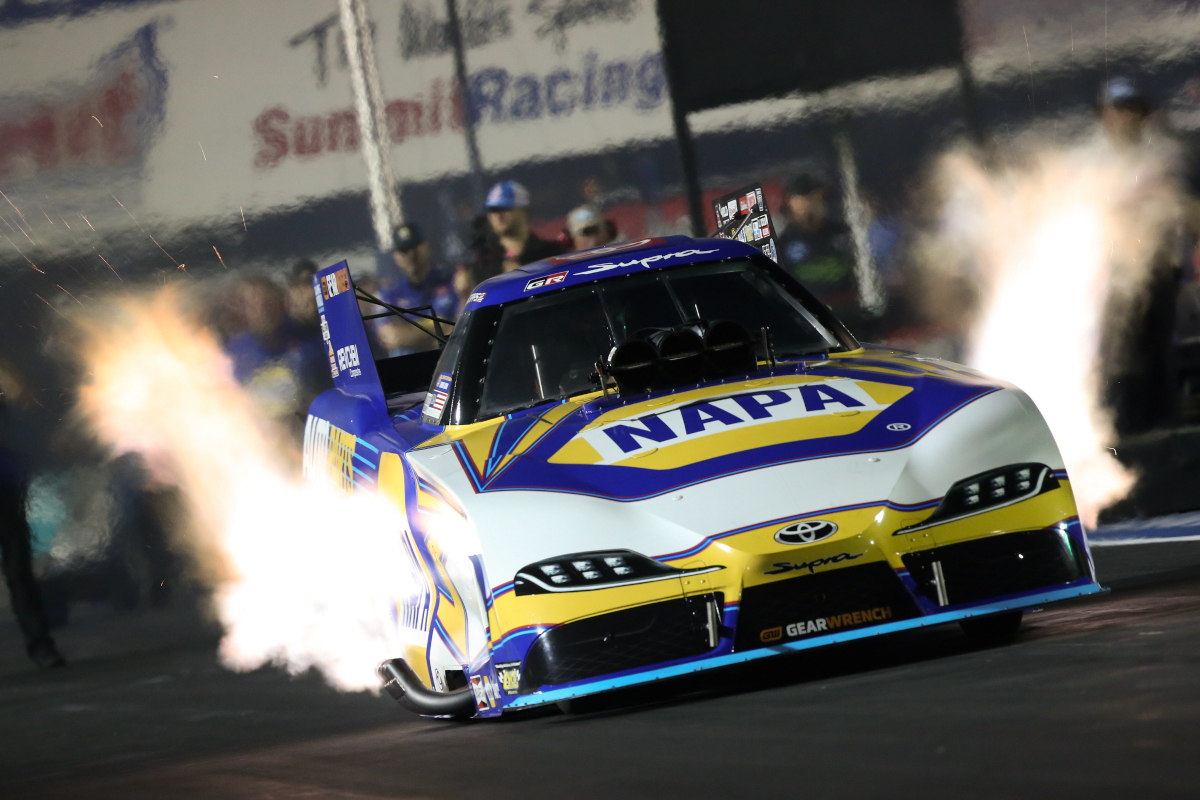 Pruett, Capps No. 1 at NHRA Summit Nationals with PS and PSM rain delayed