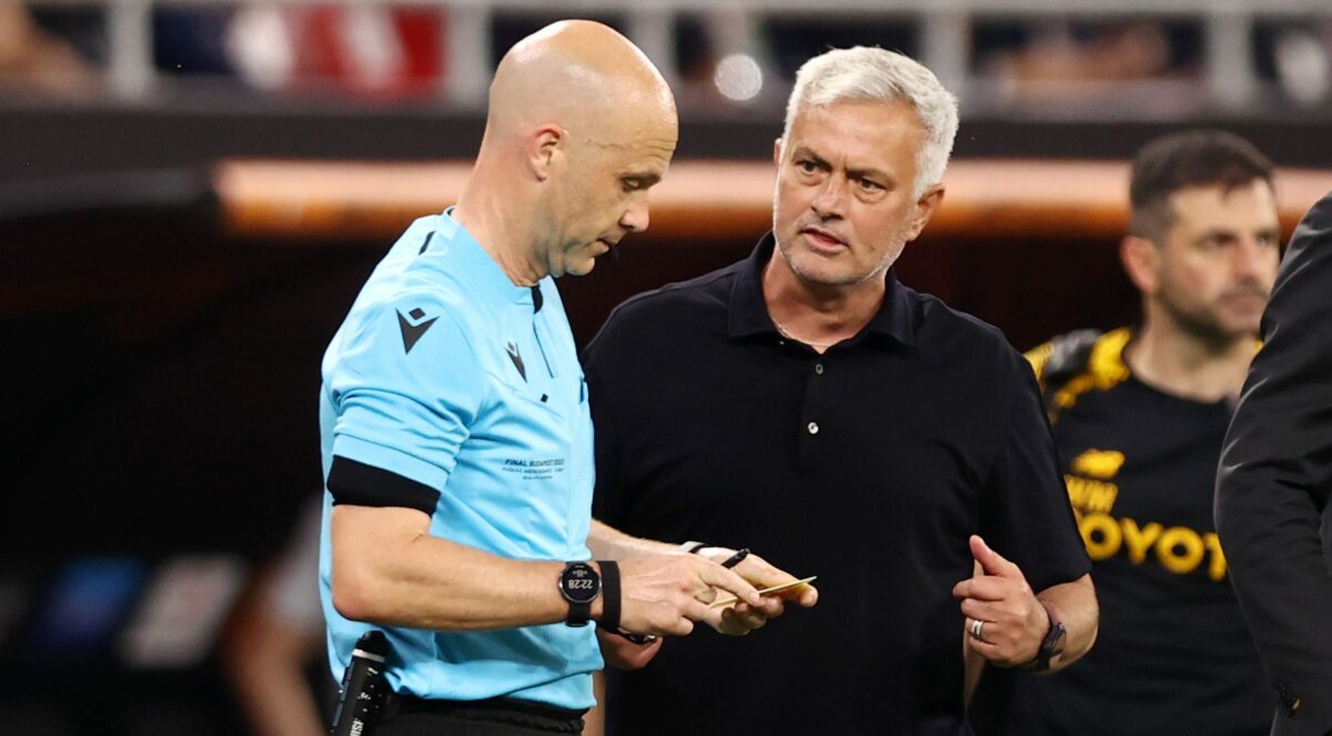 Mourinho waits in parking lot to tell referee he’s a ‘f—–g disgrace’