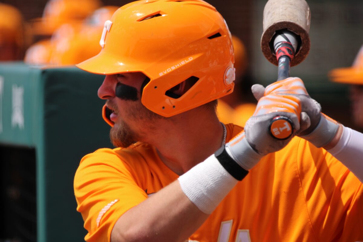 Vols finish top five in final 2023 USA TODAY Sports baseball coaches poll