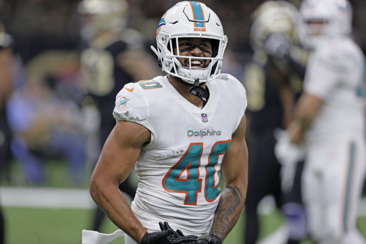 Dolphins’ CB Nik Needham hosts youth football camp in California