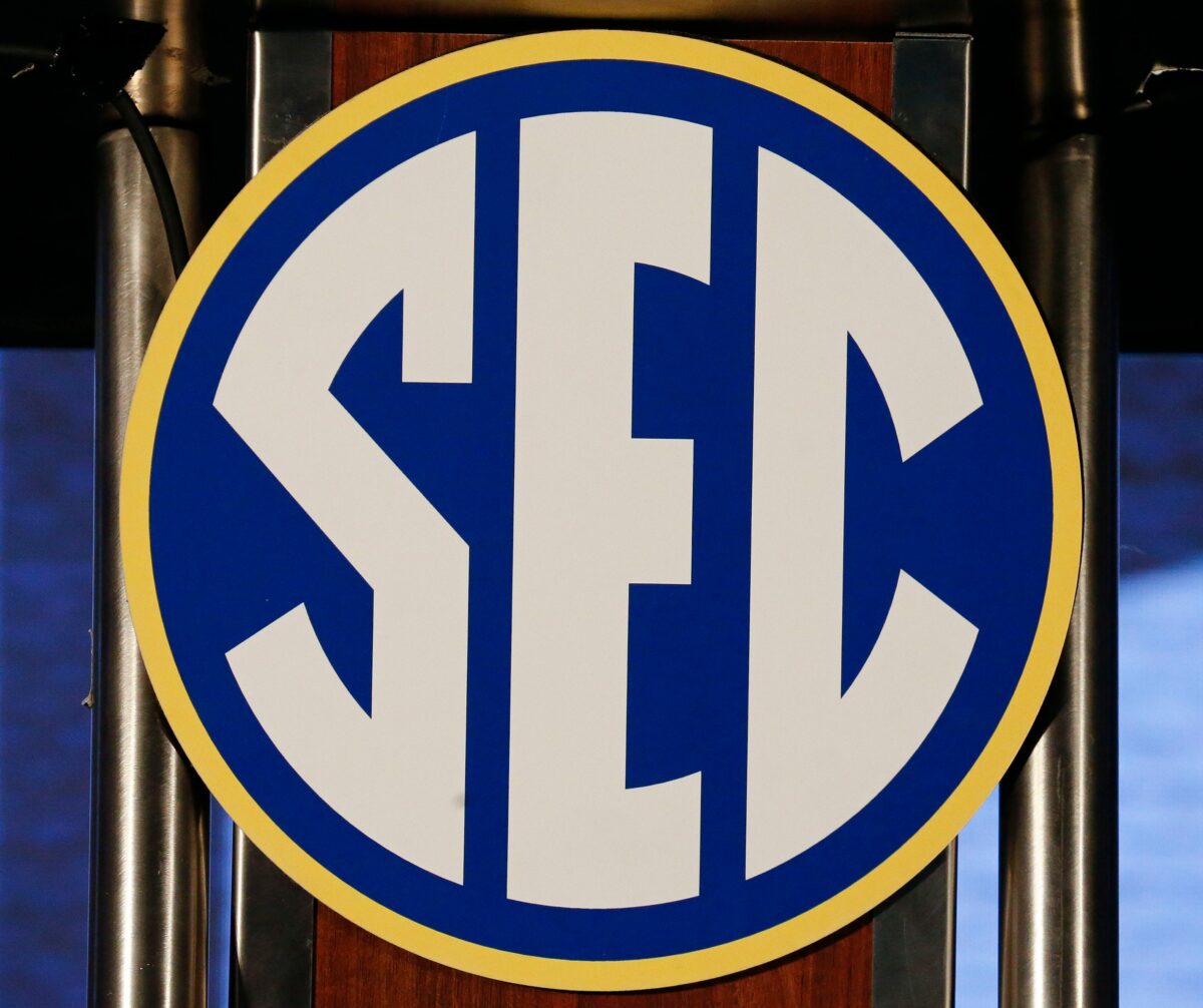 BREAKING: SEC to eliminate divisions, remain at 8 games in 2024
