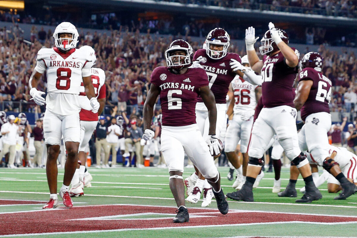 Could 2023 mark the final Texas A&M vs Arkansas football game played in Arlington?