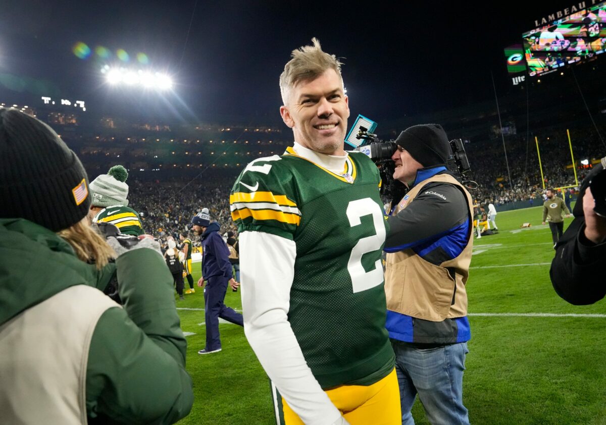 Free agent K Mason Crosby sold Green Bay area home last month