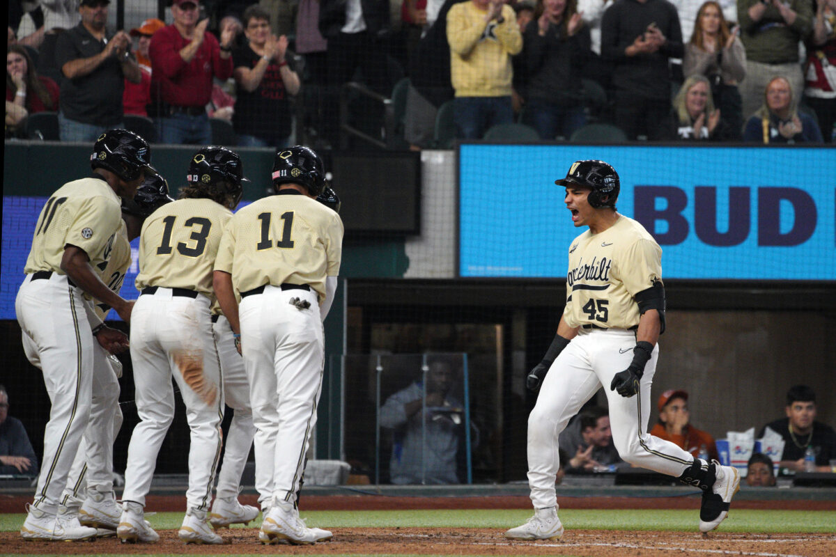 Oregon Ducks Regional Preview: Vanderbilt Commodores