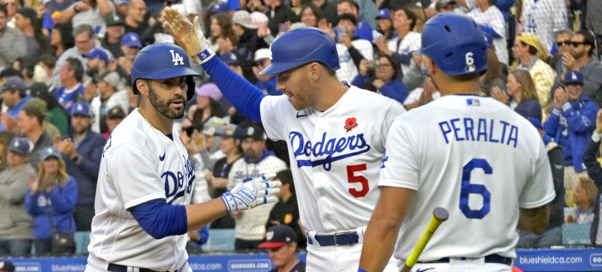 Chicago White Sox at Los Angeles Dodgers odds, picks and predictions
