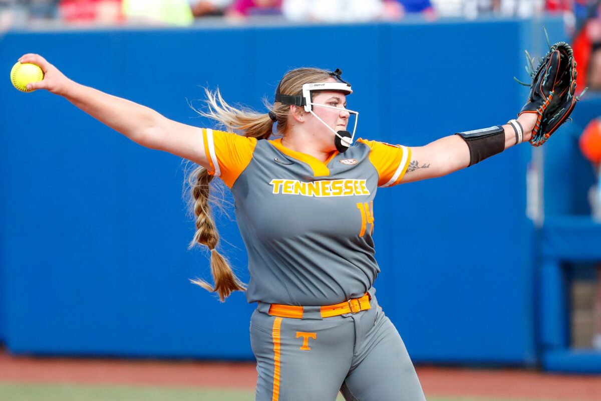 Lady Vols to play Florida State in College World Series