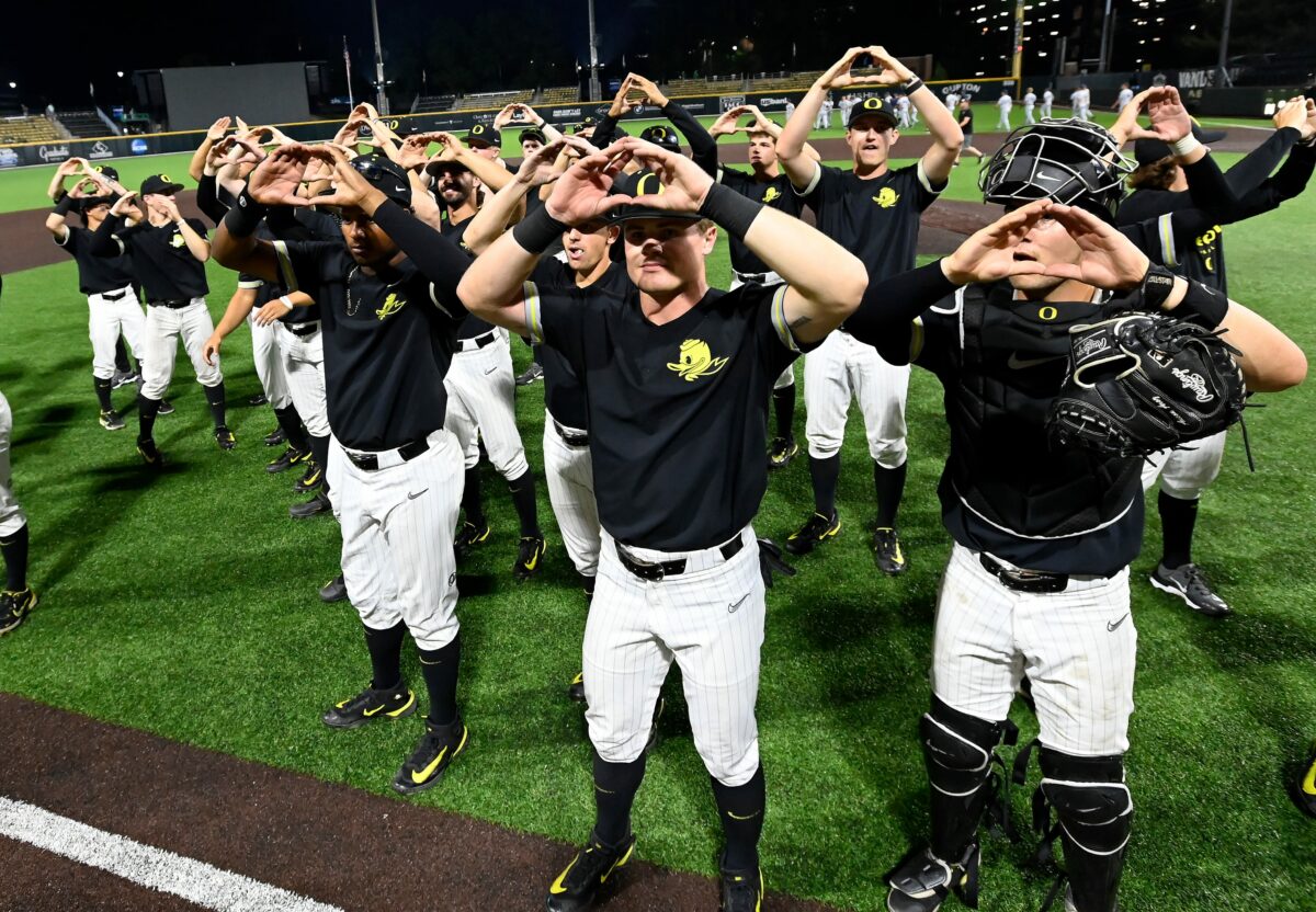 Oregon baseball finds itself ranked prominently in all season-ending polls