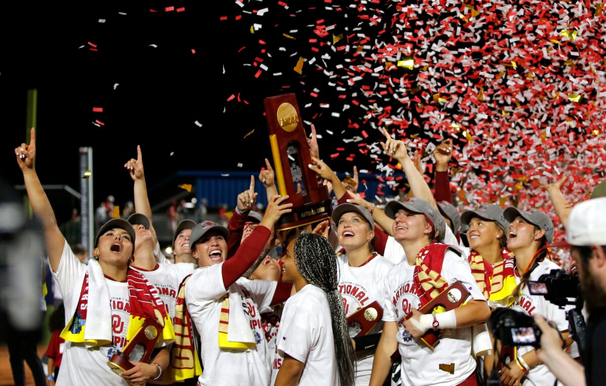 Twitter reacts to Oklahoma’s win over Florida State and 3rd straight national championship