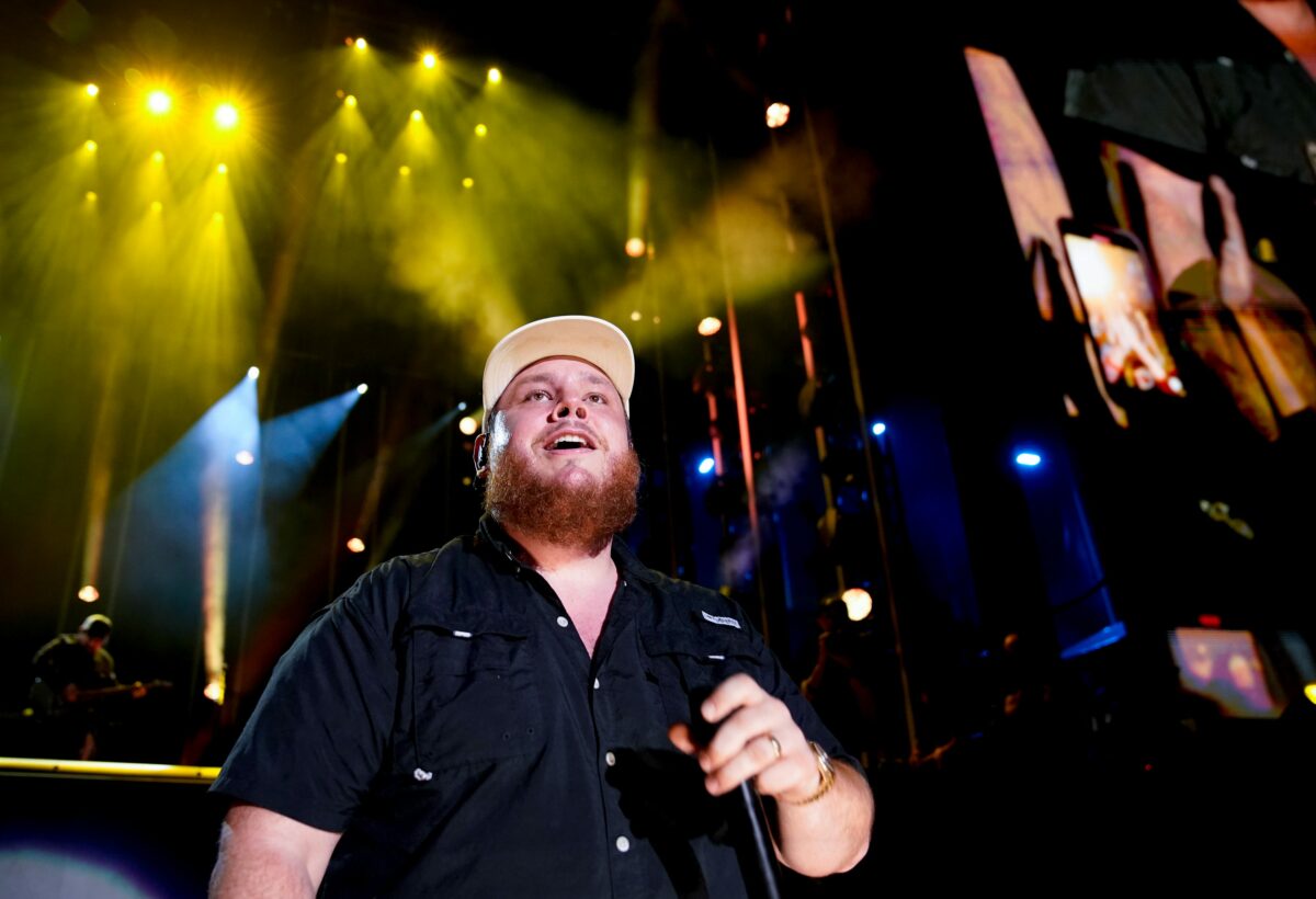 WATCH: Chiefs players enjoying Luke Combs concert at Arrowhead Stadium