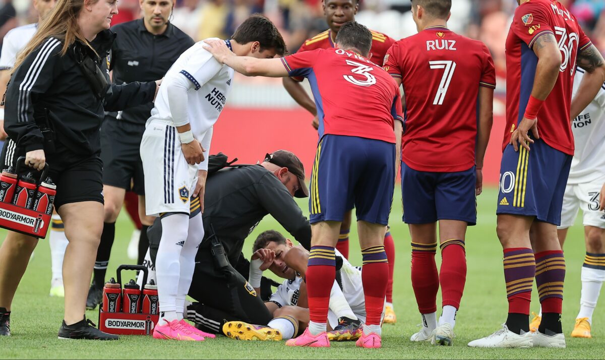From bad to worse for LA Galaxy: Chicharito out for season with torn ACL