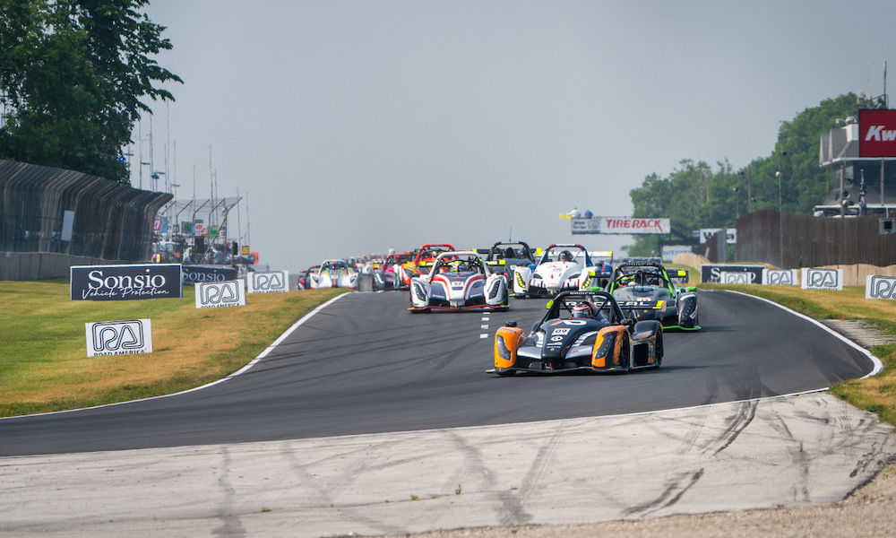 Field, Persing and Sanders win wild first Radical race at Road America