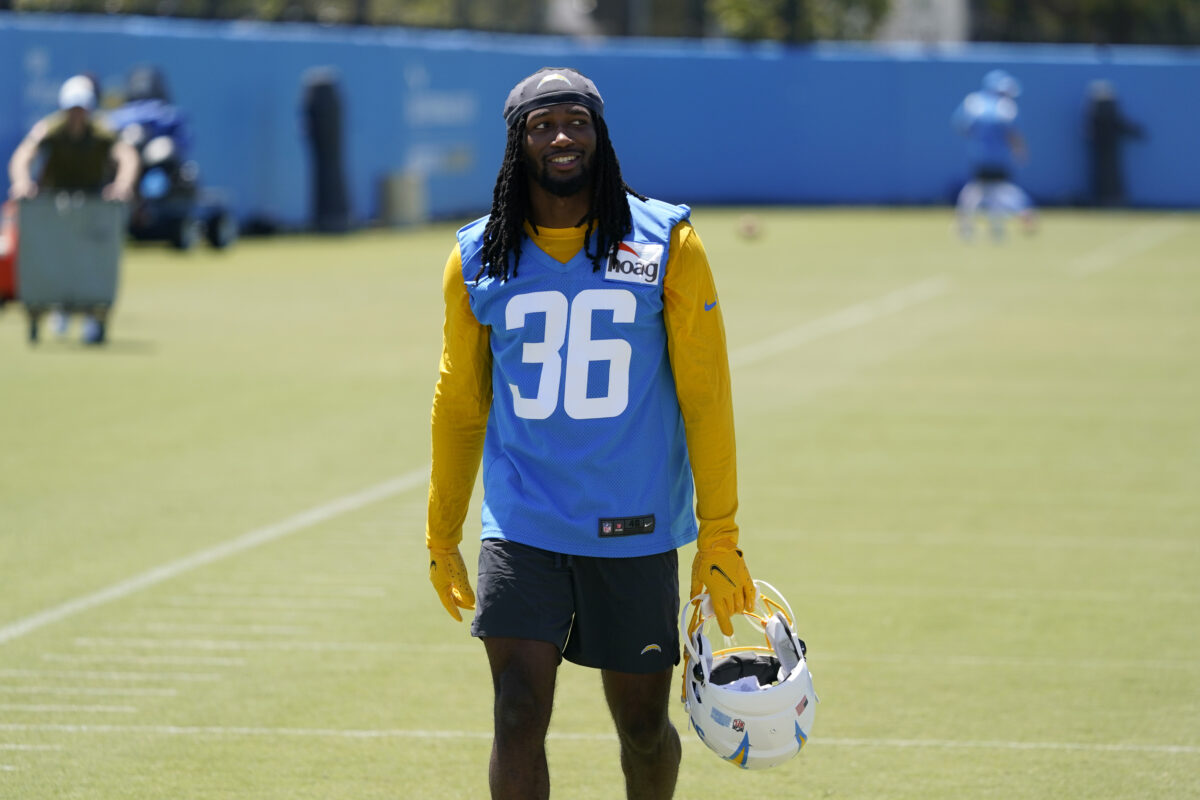 Chargers DC Derrick Ansley on DB Ja’Sir Taylor: ‘He is mature past his age’