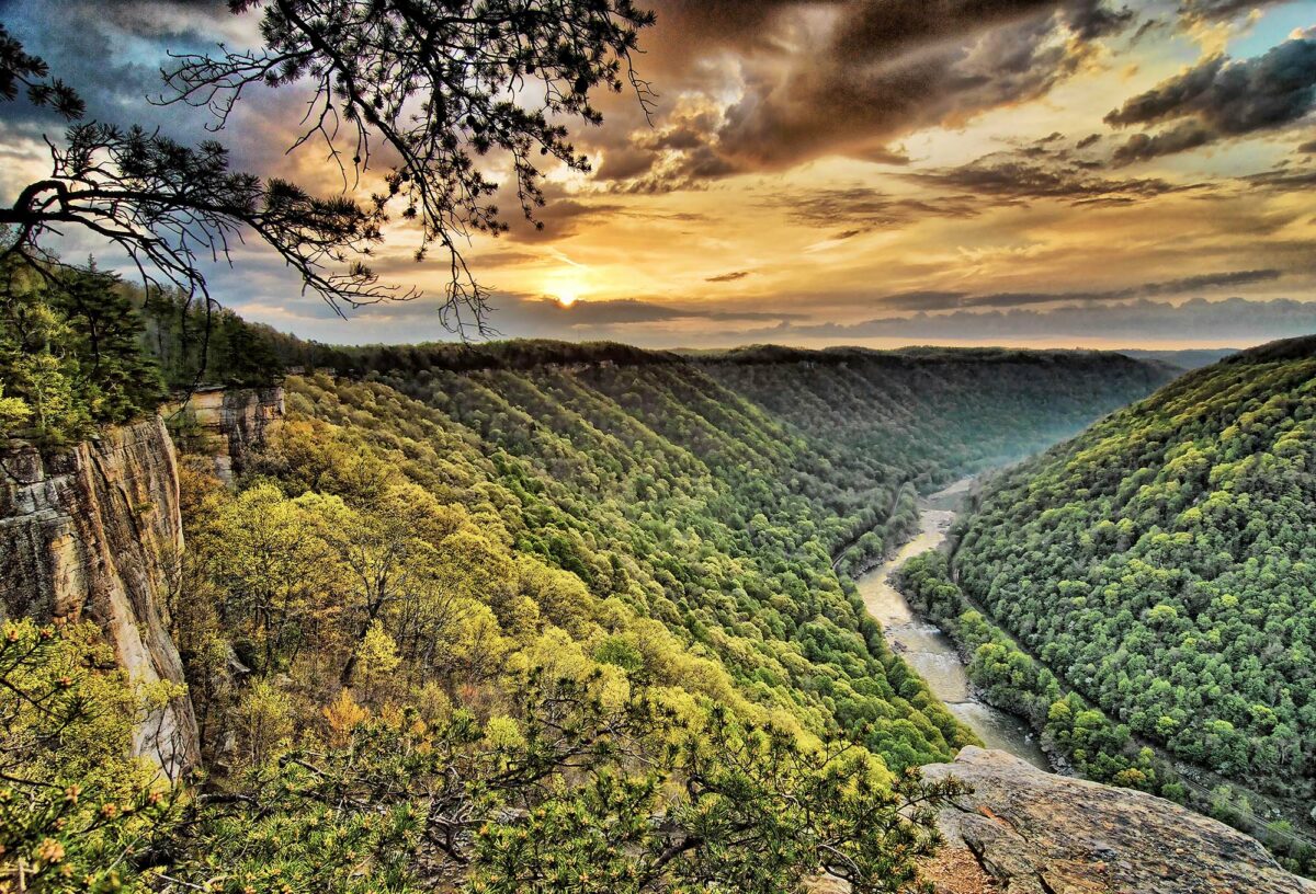 Explore the most breathtaking sights at New River Gorge National Park