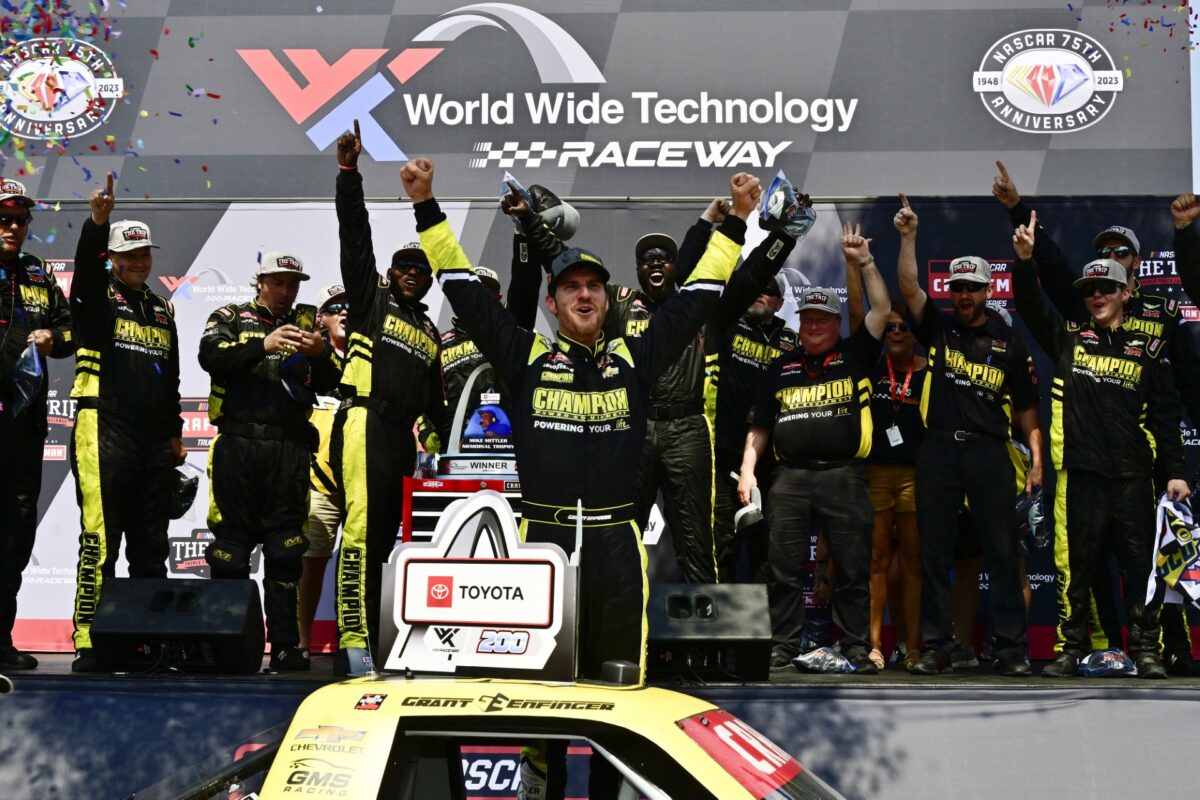 Enfinger on a roll with Truck Series victory at WWTR