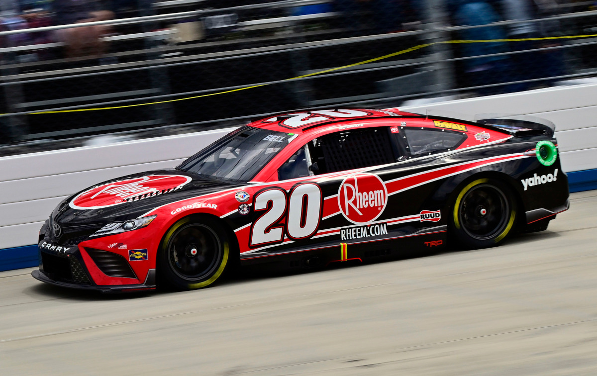 Defending winner Bell grabs ‘really fun’ Cup Series pole at Loudon