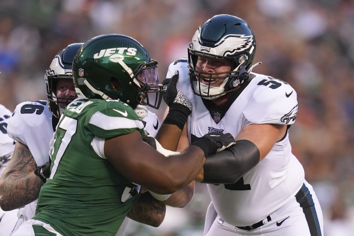 Eagles’ coach Nick Sirianni confirms Cam Jurgens will be 1st-team right guard to open training camp