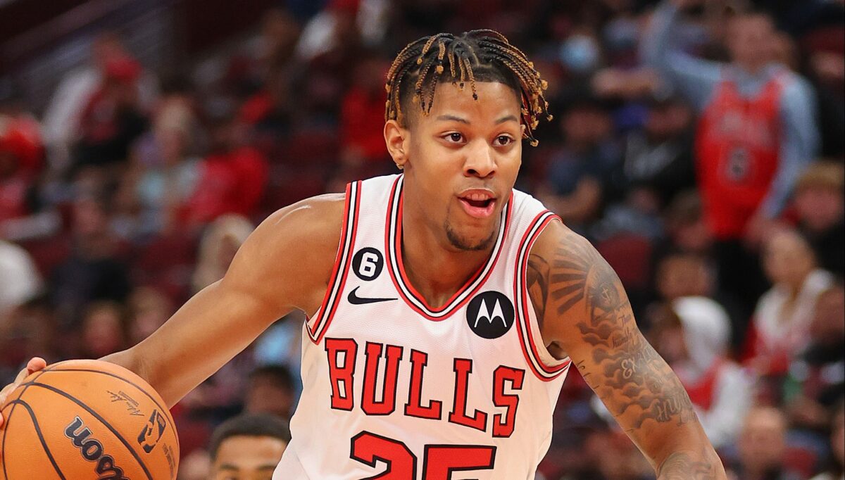 ‘Hard to imagine’ Dalen Terry earns Bulls minutes unless shot improves