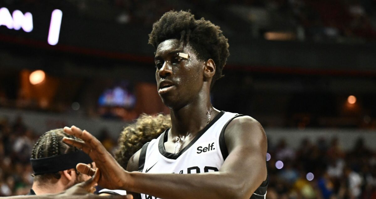 Spurs rookie Sidy Cissoko using Jeremy Sochan as example