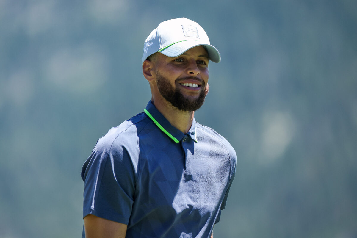 Watch Steph Curry drain an unbelievable putt at American Century Championship while walking away