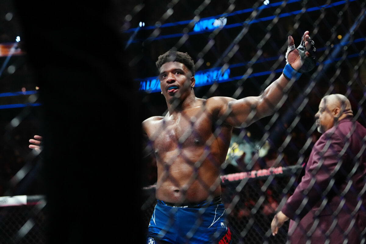 Alonzo Menifield def. Jimmy Crute at UFC 290: Best photos