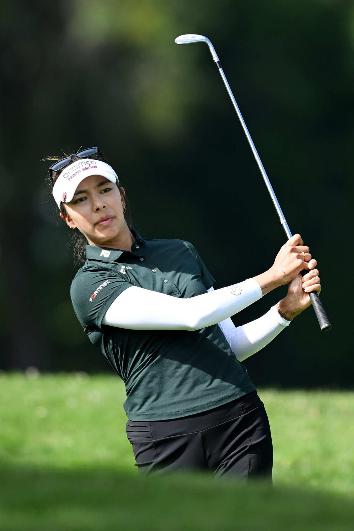 After losing luggage, Alison Lee admits being near top of Amundi Evian leaderboard is ‘nerve-wracking’