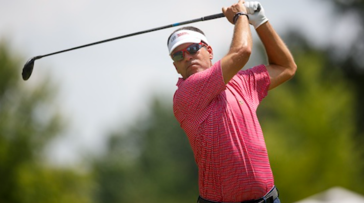 This amateur making his major debut had his clubs stolen from a parking lot before the U.S. Senior Open
