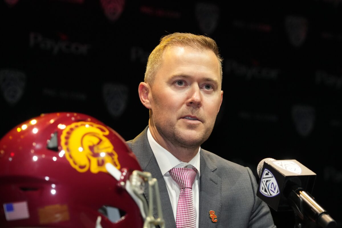 Lincoln Riley makes his last appearance at Pac-12 media day