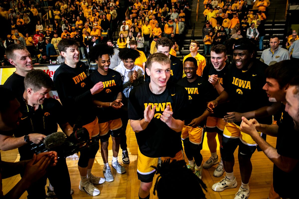 Key 2024 Iowa hoops target trims list of schools, includes Hawkeyes