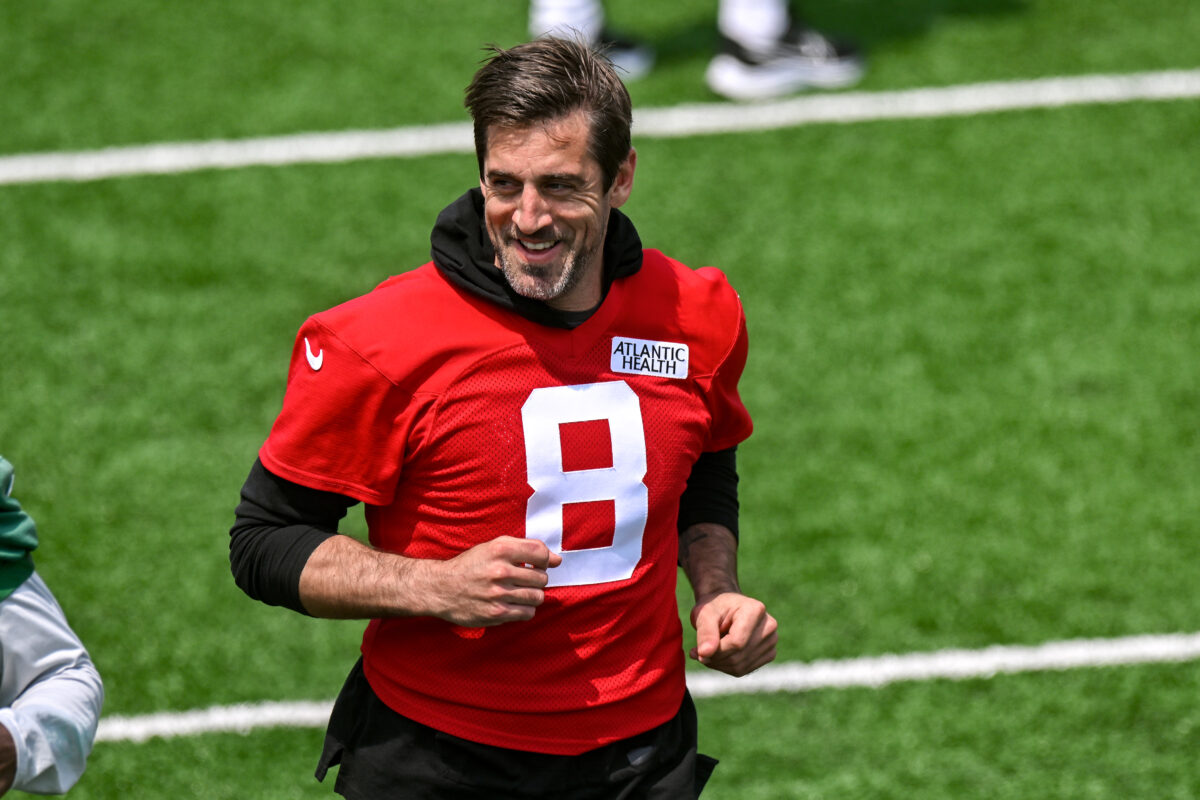 Here’s Aaron Rodgers in his new No. 8 New York Jets uniform