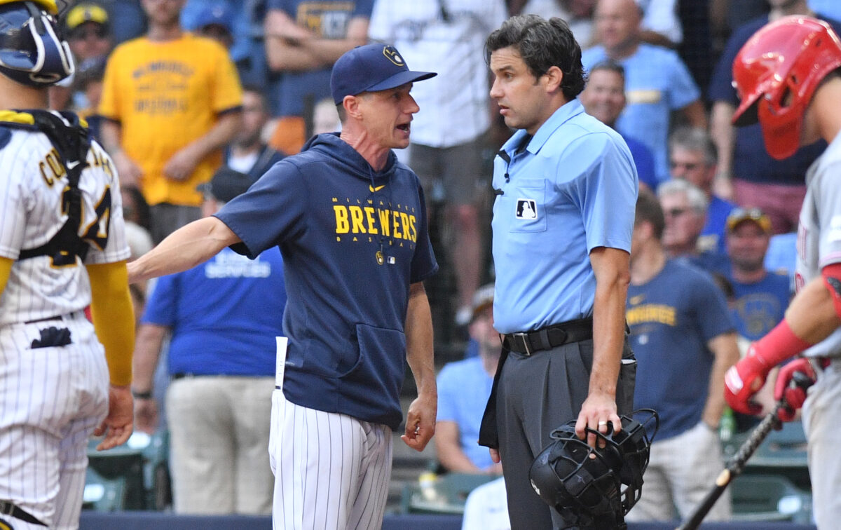 Brewers manager Craig Counsell getting ejected came with a perfect broadcast play-by-play
