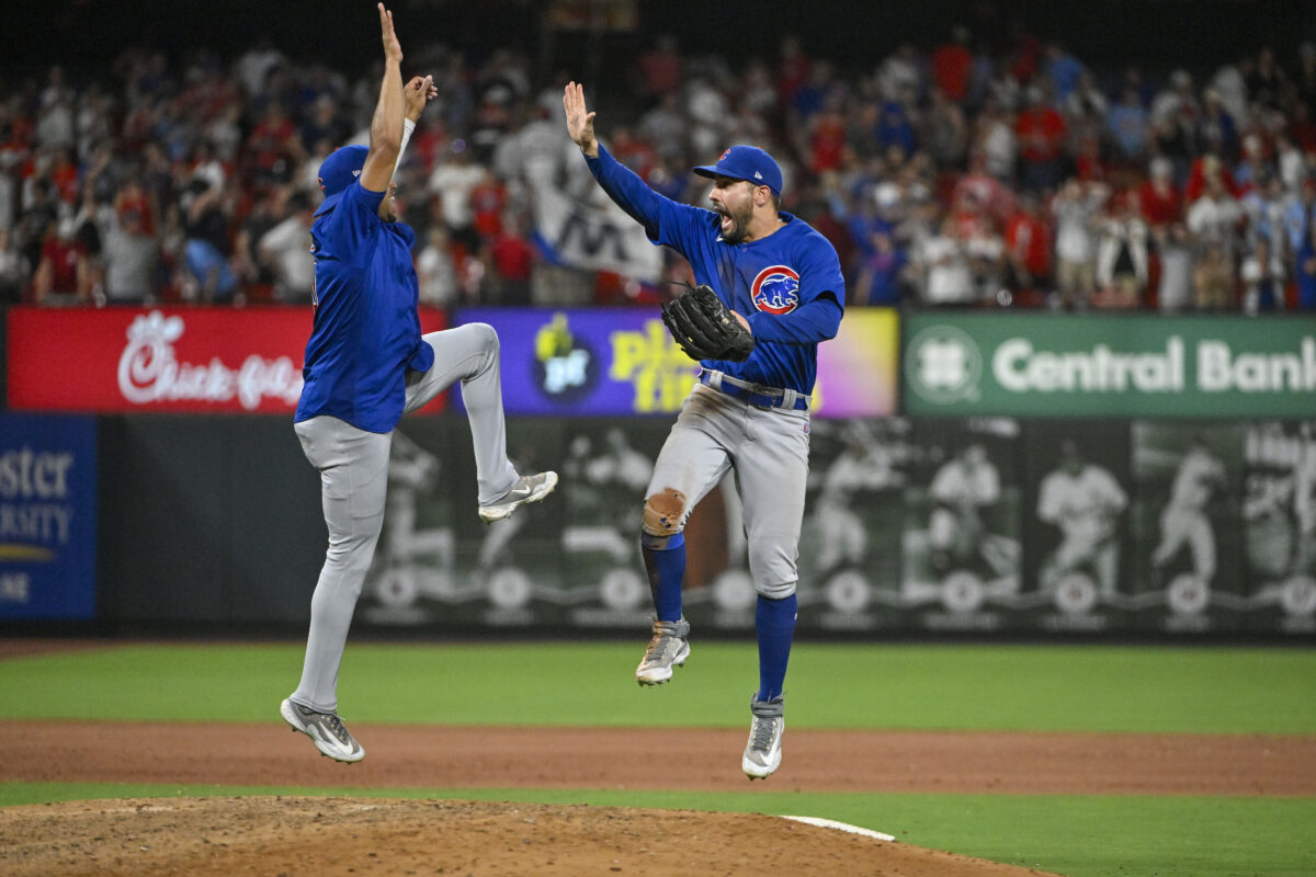 Hear the dramatic broadcast call for Mike Tauchman’s stunning catch that sparked Cubs’ victory