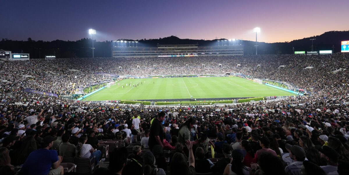 LA Galaxy-LAFC match at Rose Bowl sets MLS attendance record