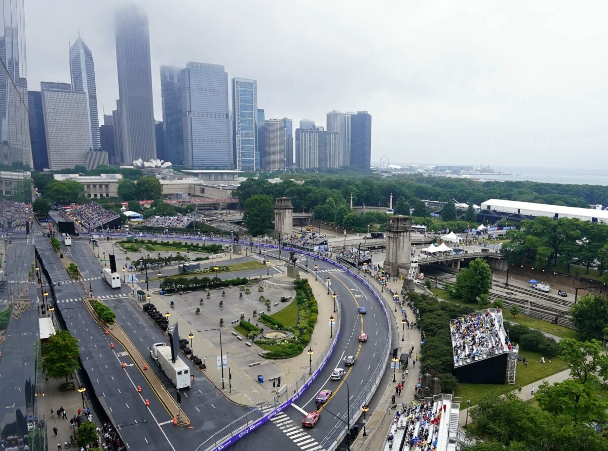 15 super cool photos from NASCAR’s first street race in downtown Chicago