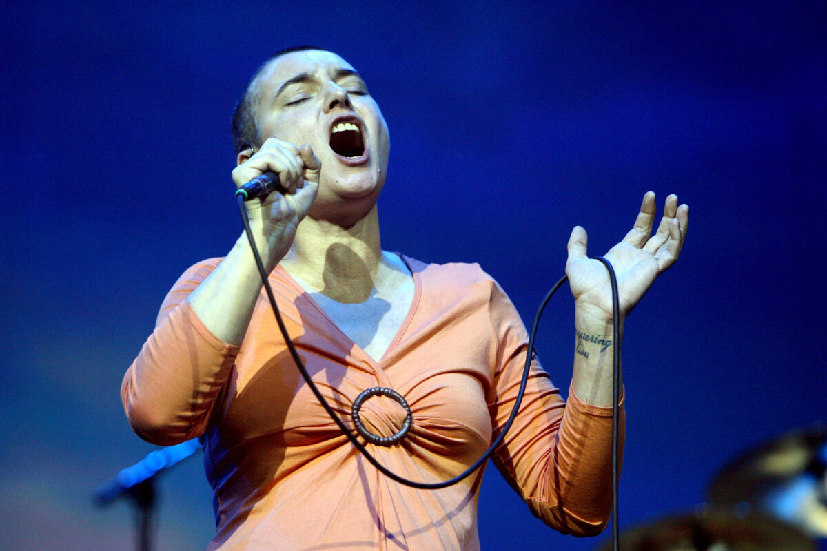 A look back at Sinéad O’Connor’s controversial Saturday Night Live protest in 1992