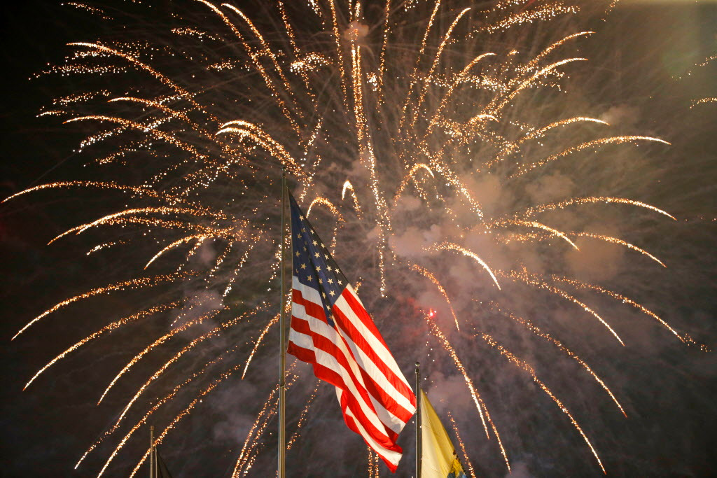 Fourth of July: Which states (plus D.C.) are searching for fireworks the most?