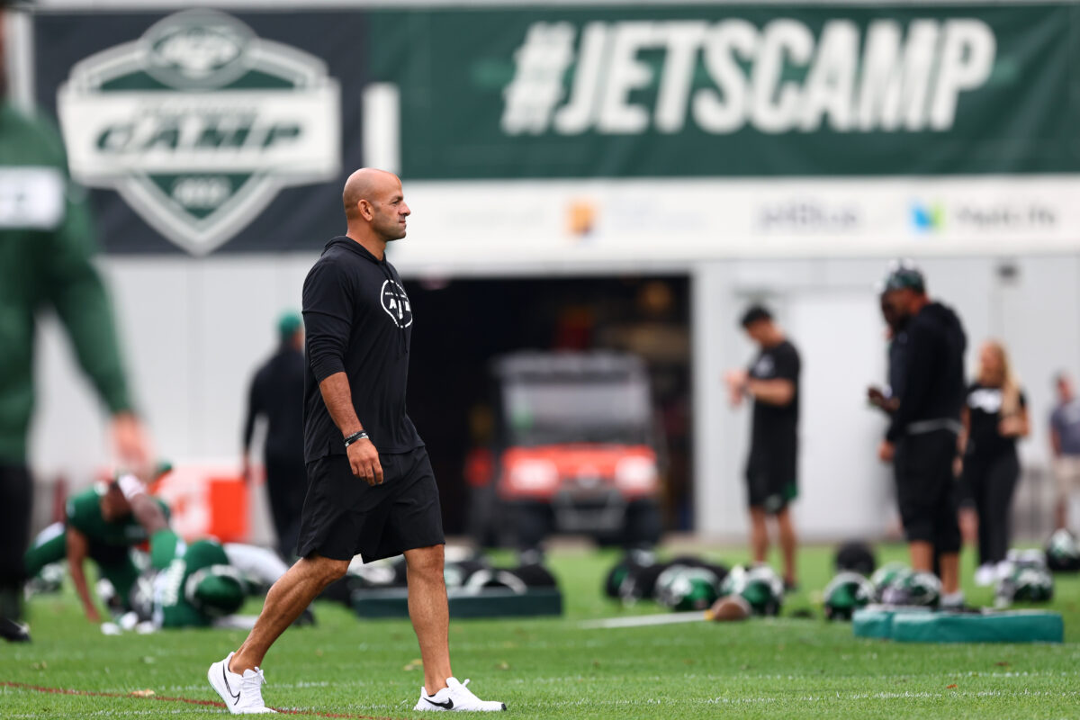 With Jets canceling 2nd joint practice with Tampa Bay, Giants offer practice field to Bucs