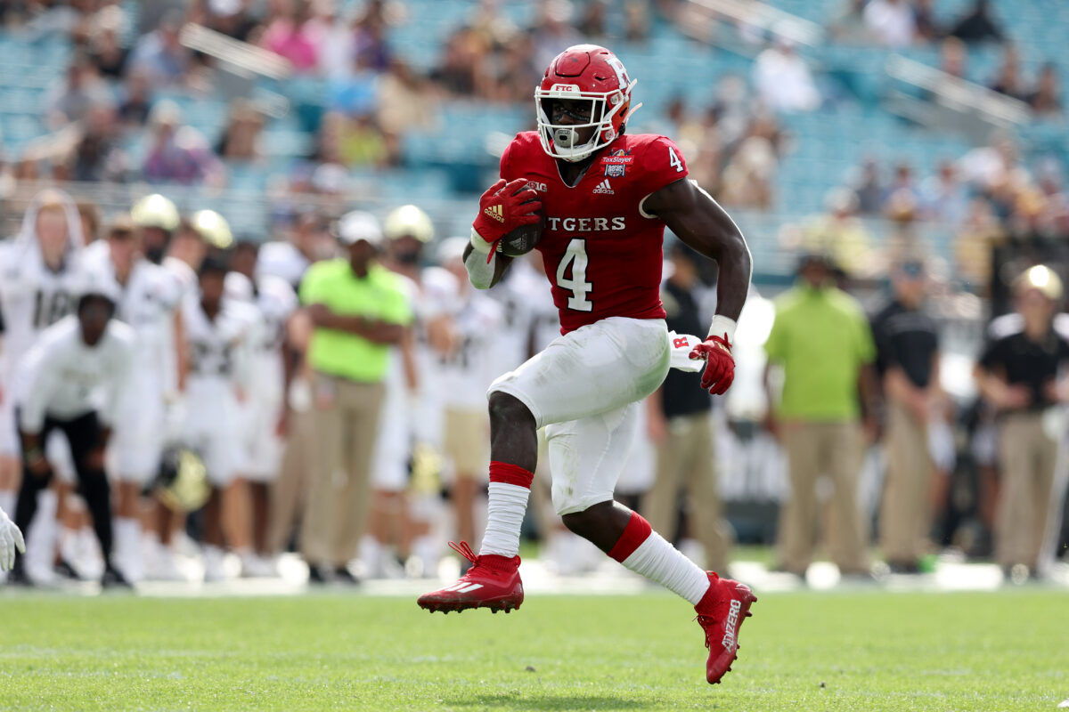 Rutgers football: Veteran Aaron Young is proving himself again during training camp