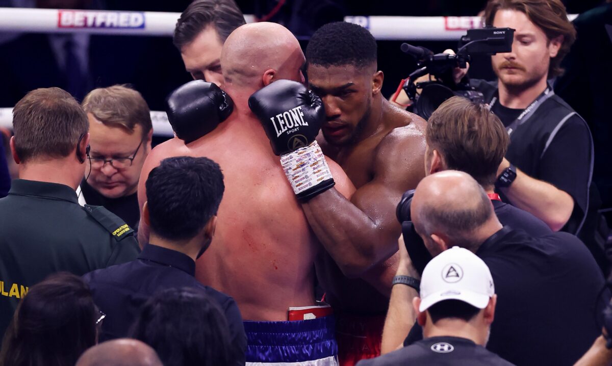 Photos: Anthony Joshua’s knockout victory over Robert Helenius
