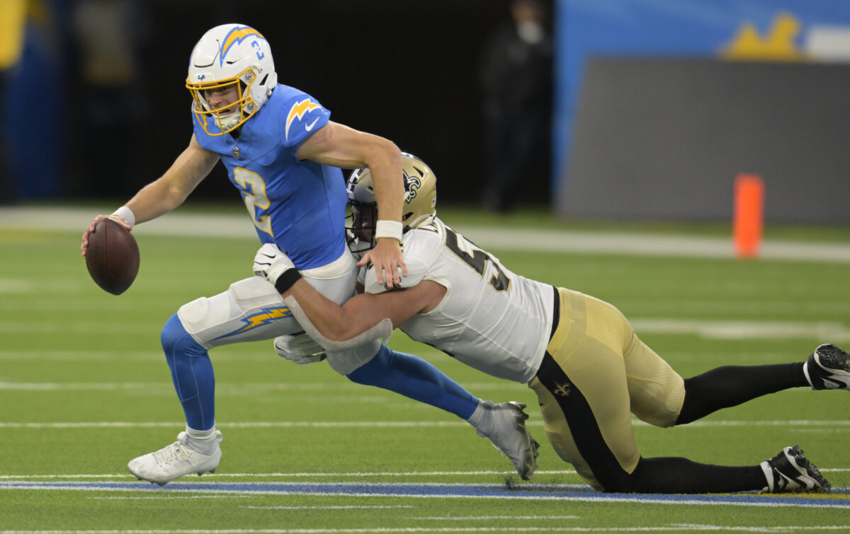 Studs and duds from Chargers’ 22-17 loss to the Saints