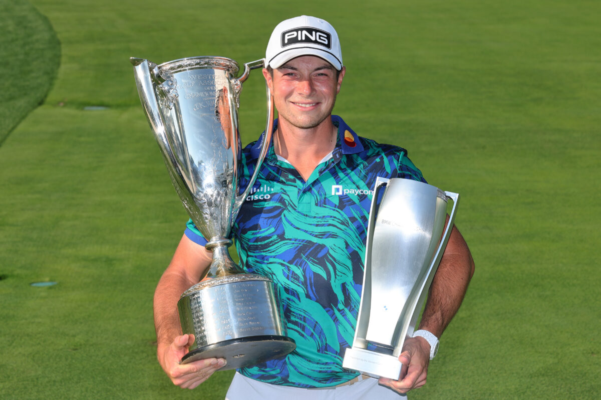 Viktor Hovland has eight 3s on back nine, posts career low to win BMW Championship