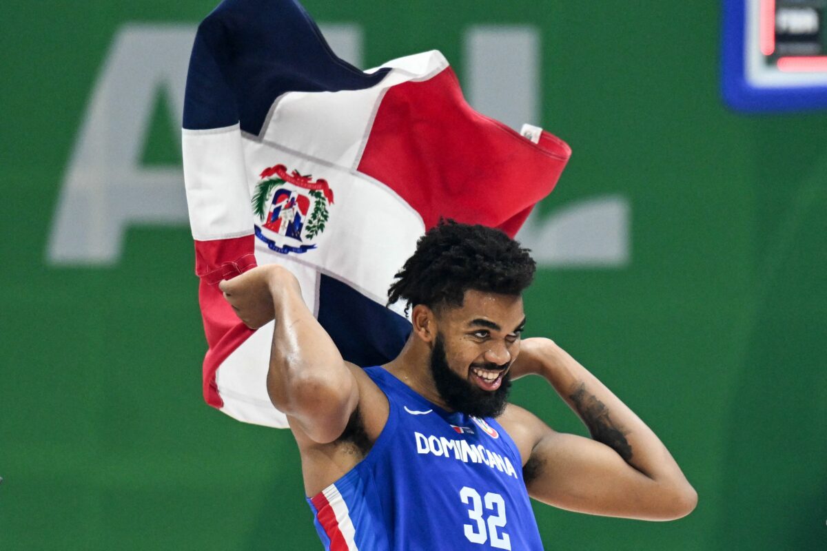 Karl-Anthony Towns celebrated with fans after Dominican Republic perfectly swept FIBA group play