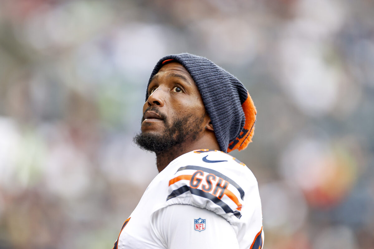 Former Bears DE Robert Quinn charged with assault, hit-and-run in South Carolina