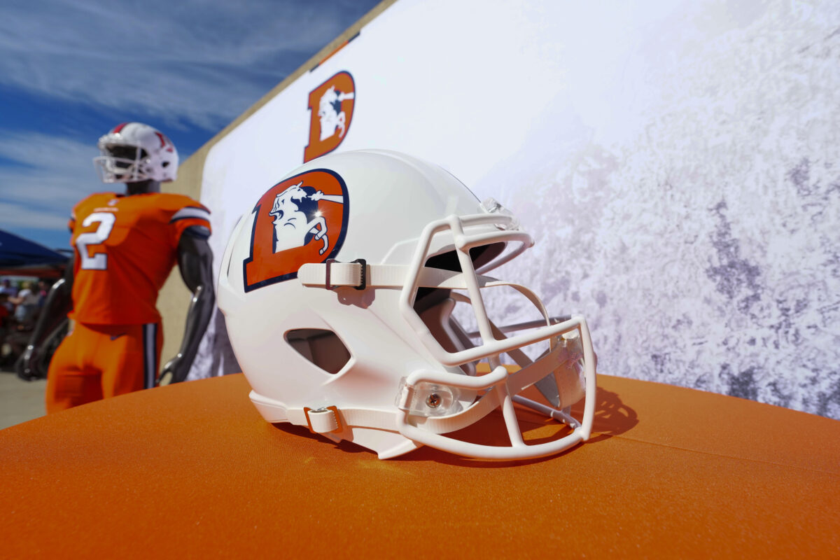 Broncos got input from players for new alternate helmet