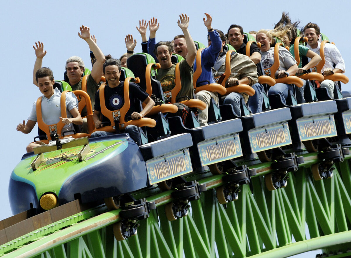 Where are the 10-tallest roller coasters in the world located?