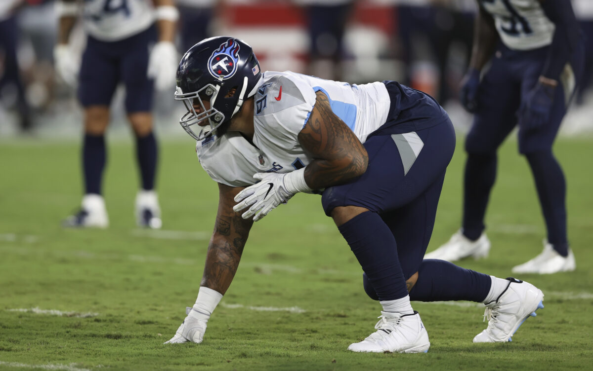 Titans sign Kyle Peko, place Shakel Brown on IR among 3 moves